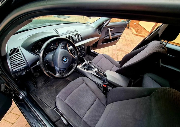 BMW Seria 1 cena 15999 przebieg: 145800, rok produkcji 2007 z Pruszków małe 211